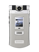 Best available price of Sony Ericsson Z800 in Liechtenstein
